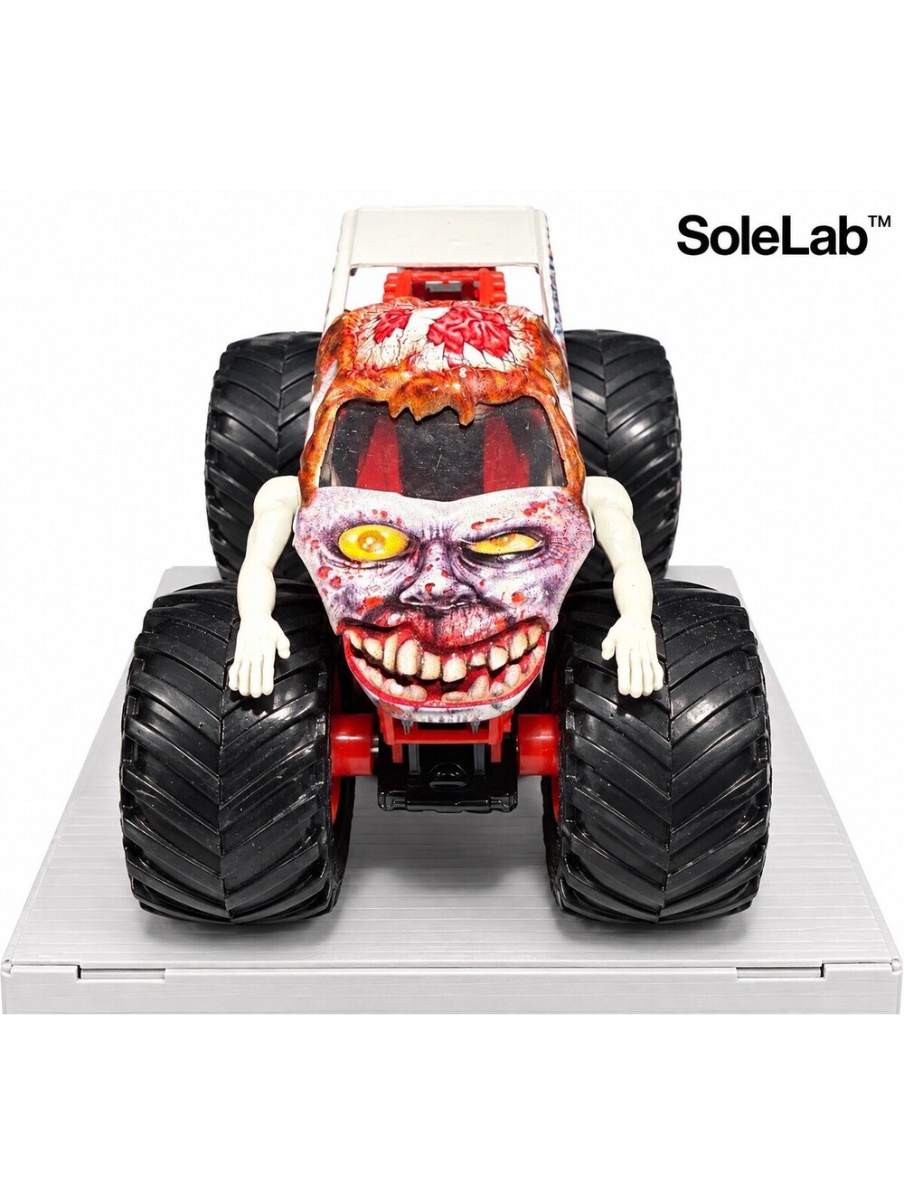 Monster Jam Zombie Monster Truck 1:64 Scale 2022 Spin Master BKT Tires Loose